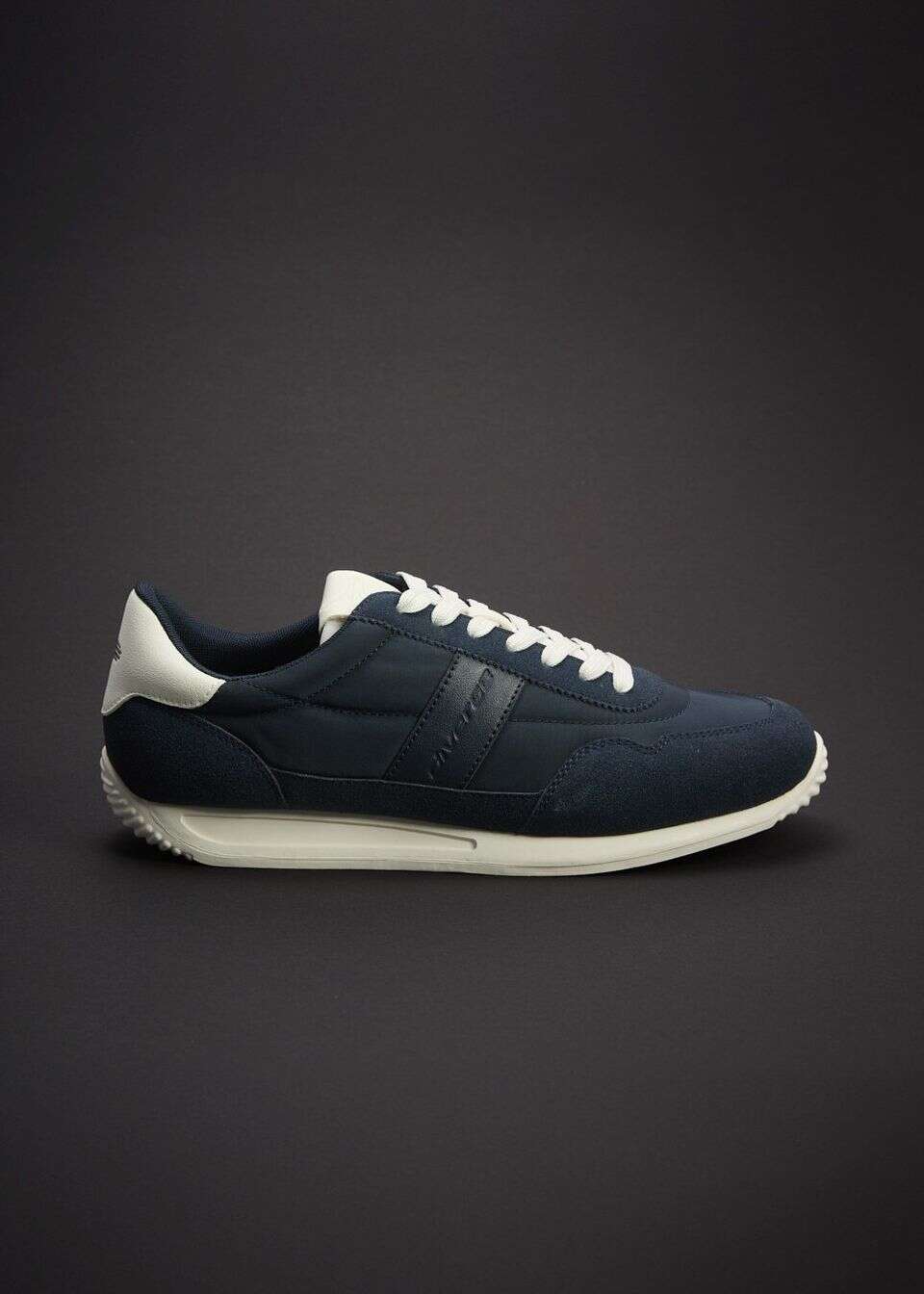 Męskie sneakersy w kolorze głębokiego granatu