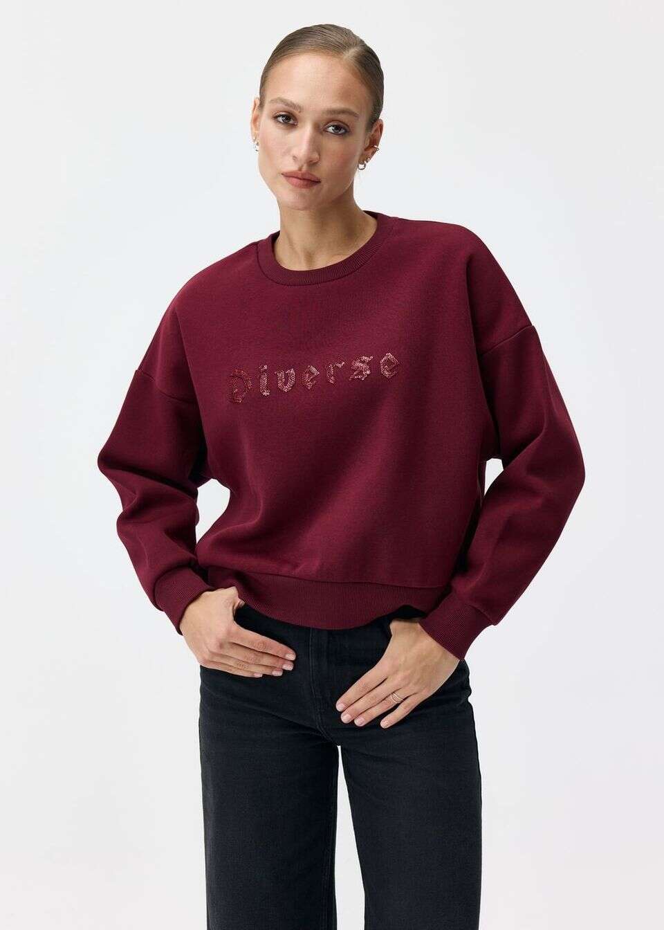 Bluza damska z ozdobnym napisem