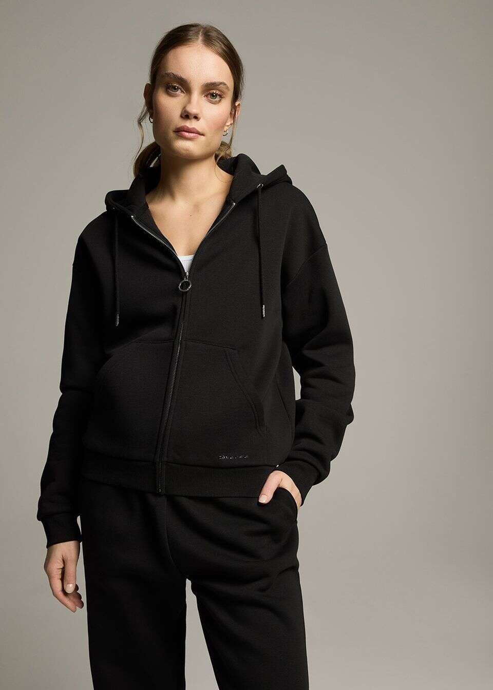 Rozpinana bluza dresowa z kapturem