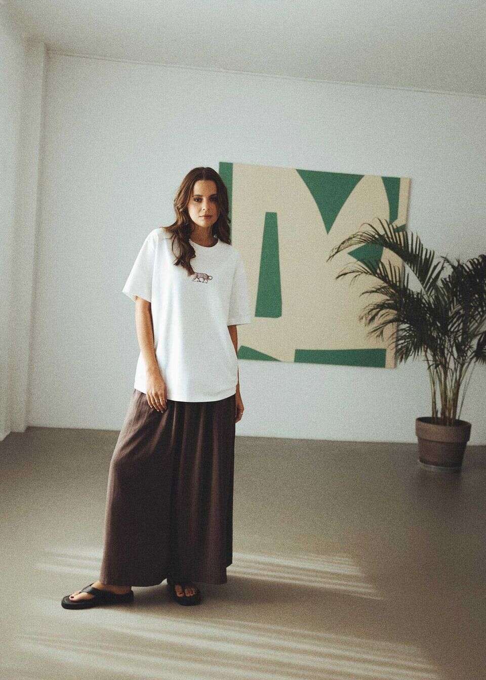 Luźny bawełniany T-shirt damski z nadrukiem