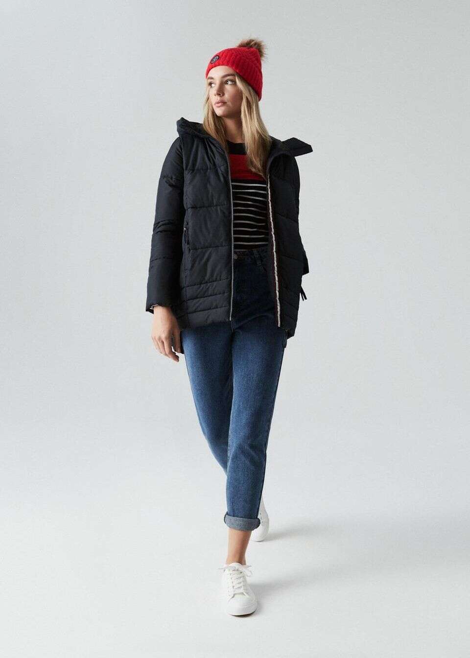 Pikowana parka w sportowym stylu