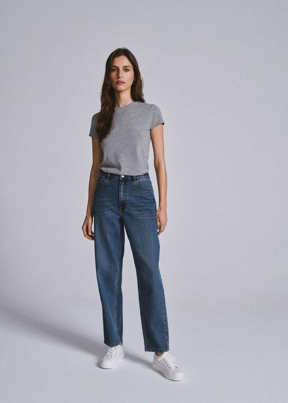 Jeansy mom fit z wysokim stanem