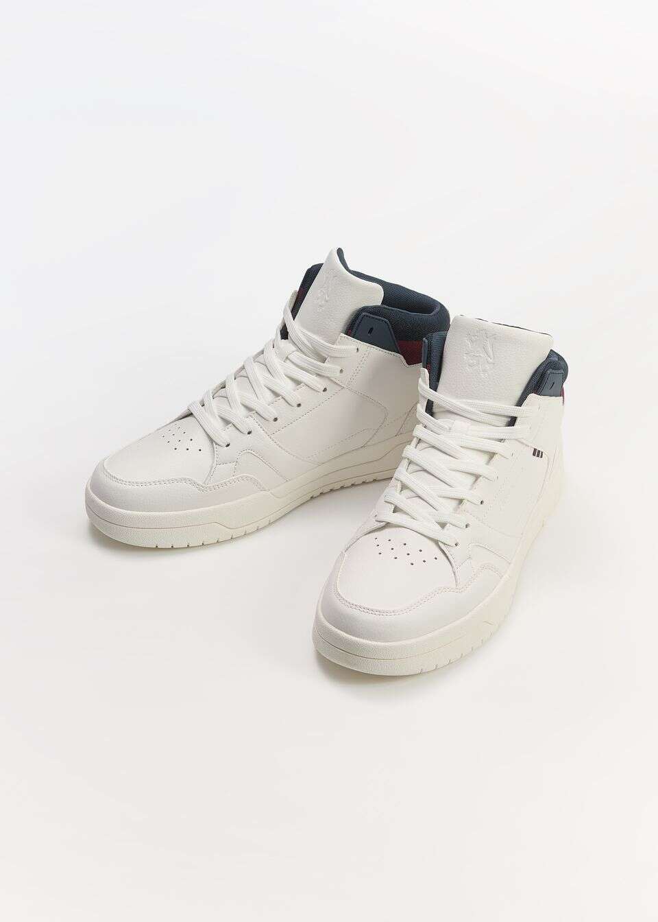 Buty KAST