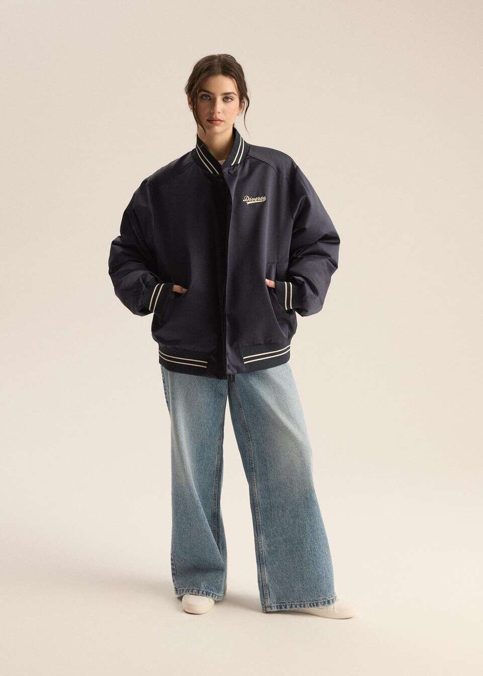 Jeansy damskie wide leg z wysokim stanem