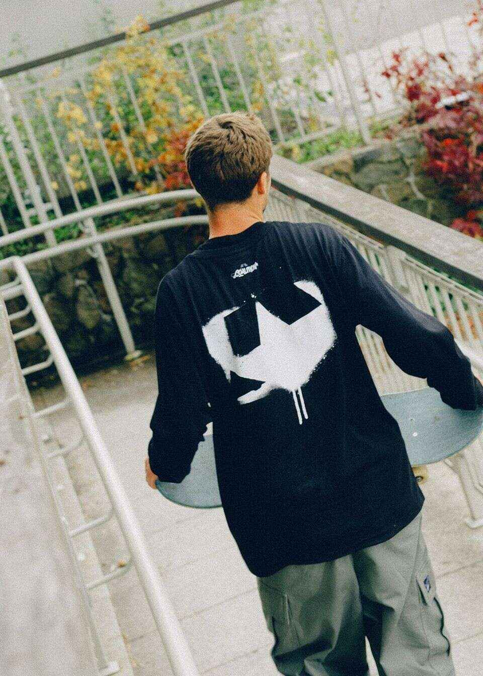 Bluzka CLTN LG SK8 01