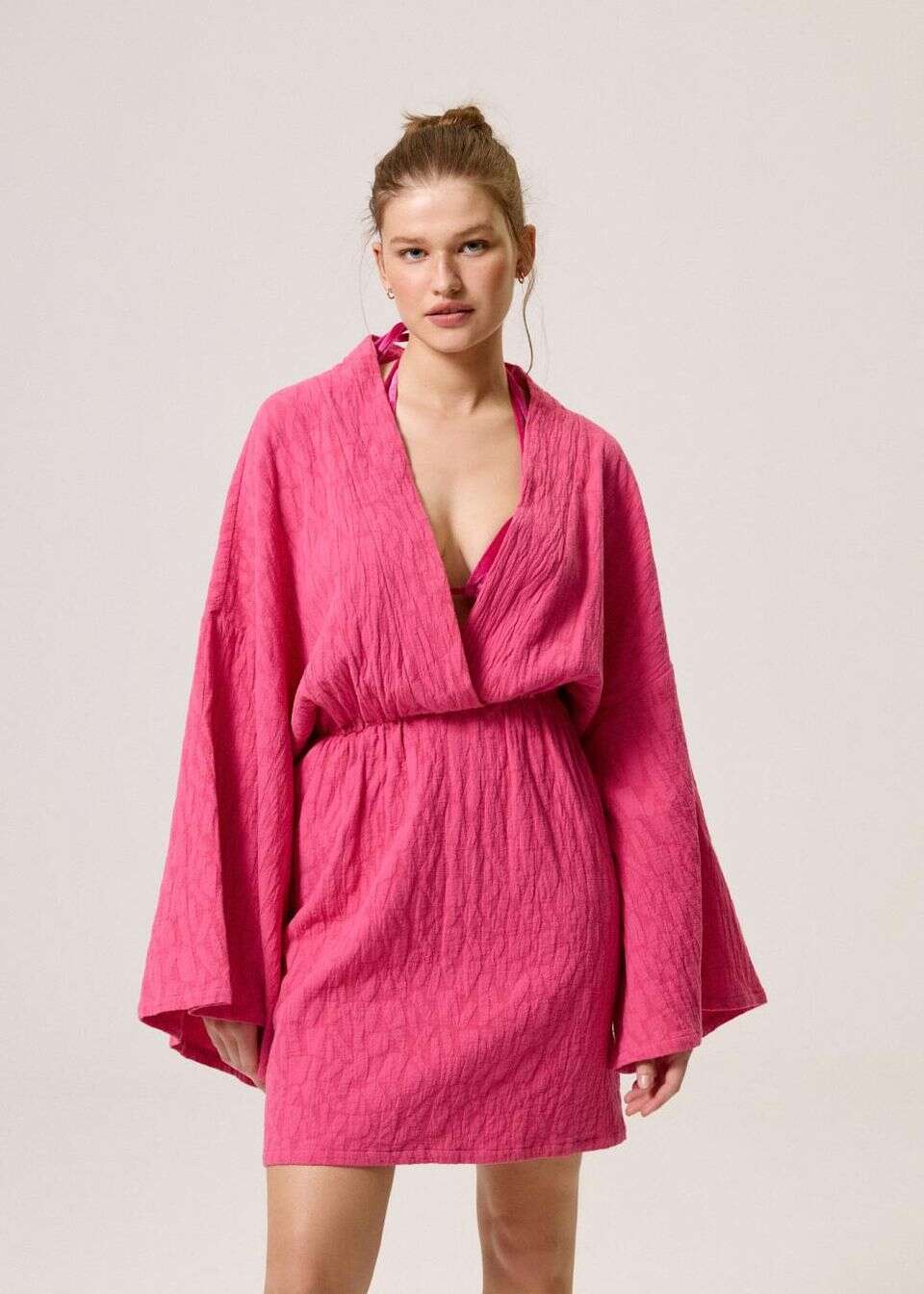 Sukienka o kroju kimono