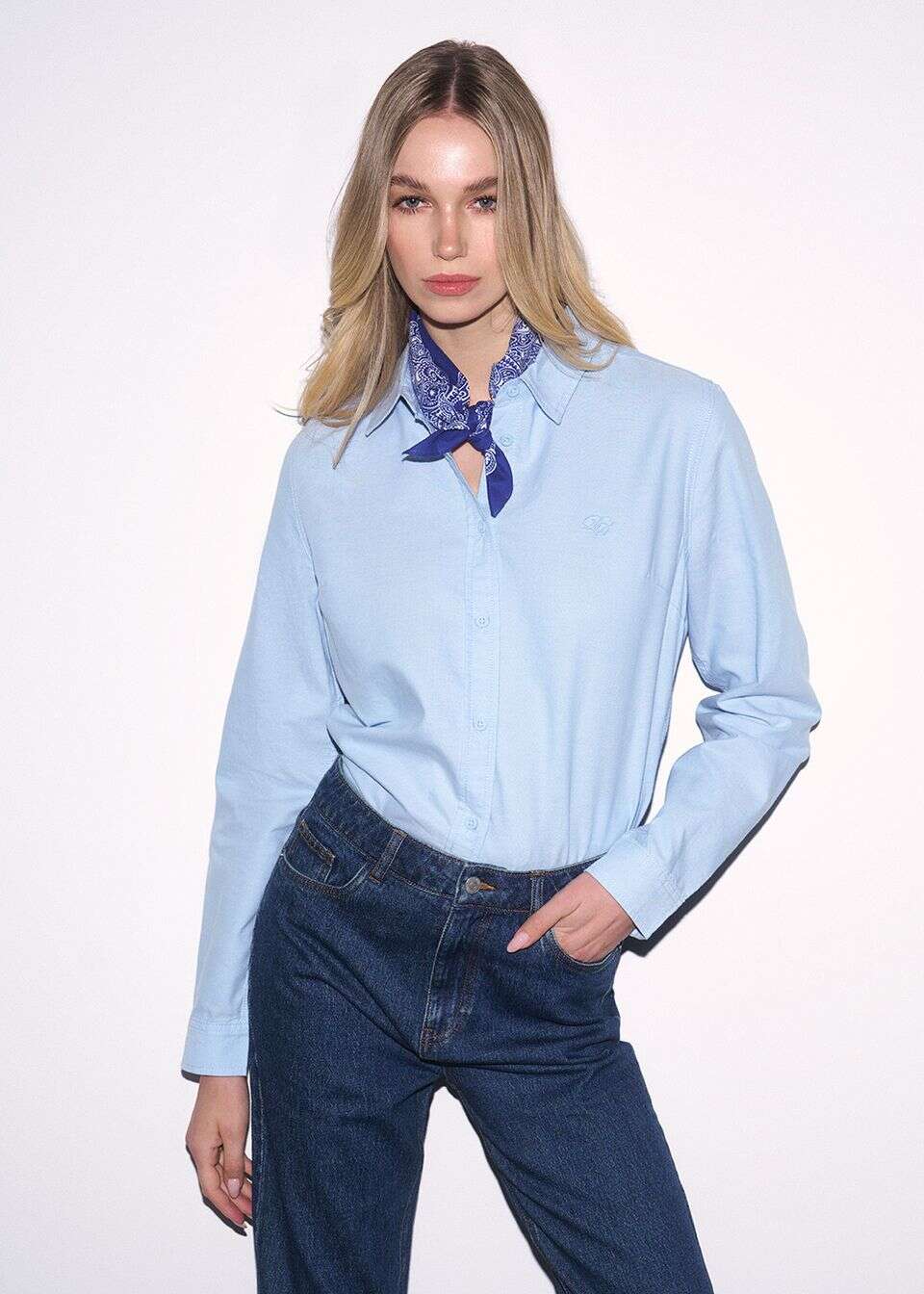 Dopasowana, elegancka koszula bawełniana