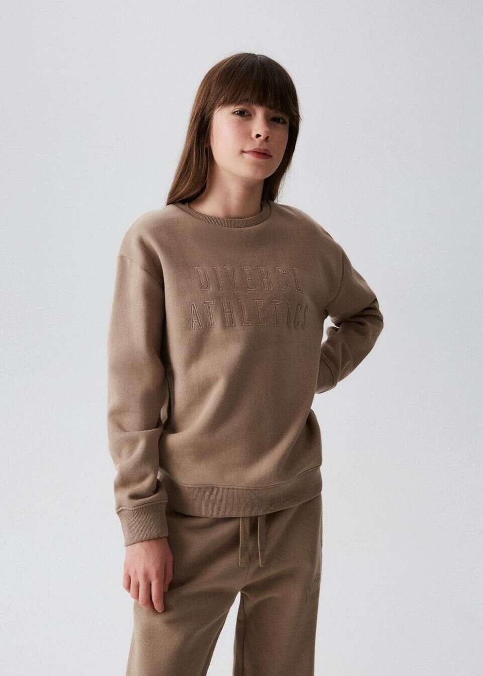 Bluza dziecięca o klasycznym kroju