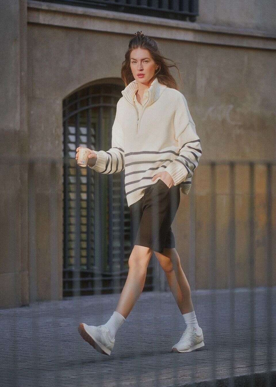 Sweter z rozpinanym golfem