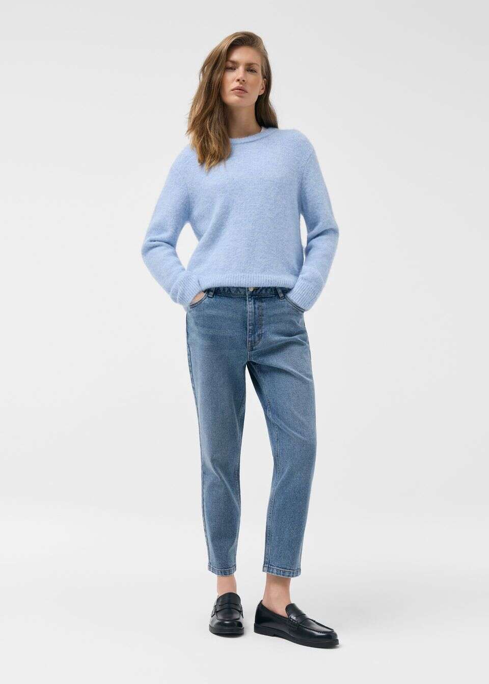 Jeansy damskie slim boyfriend ze średnim stanem
