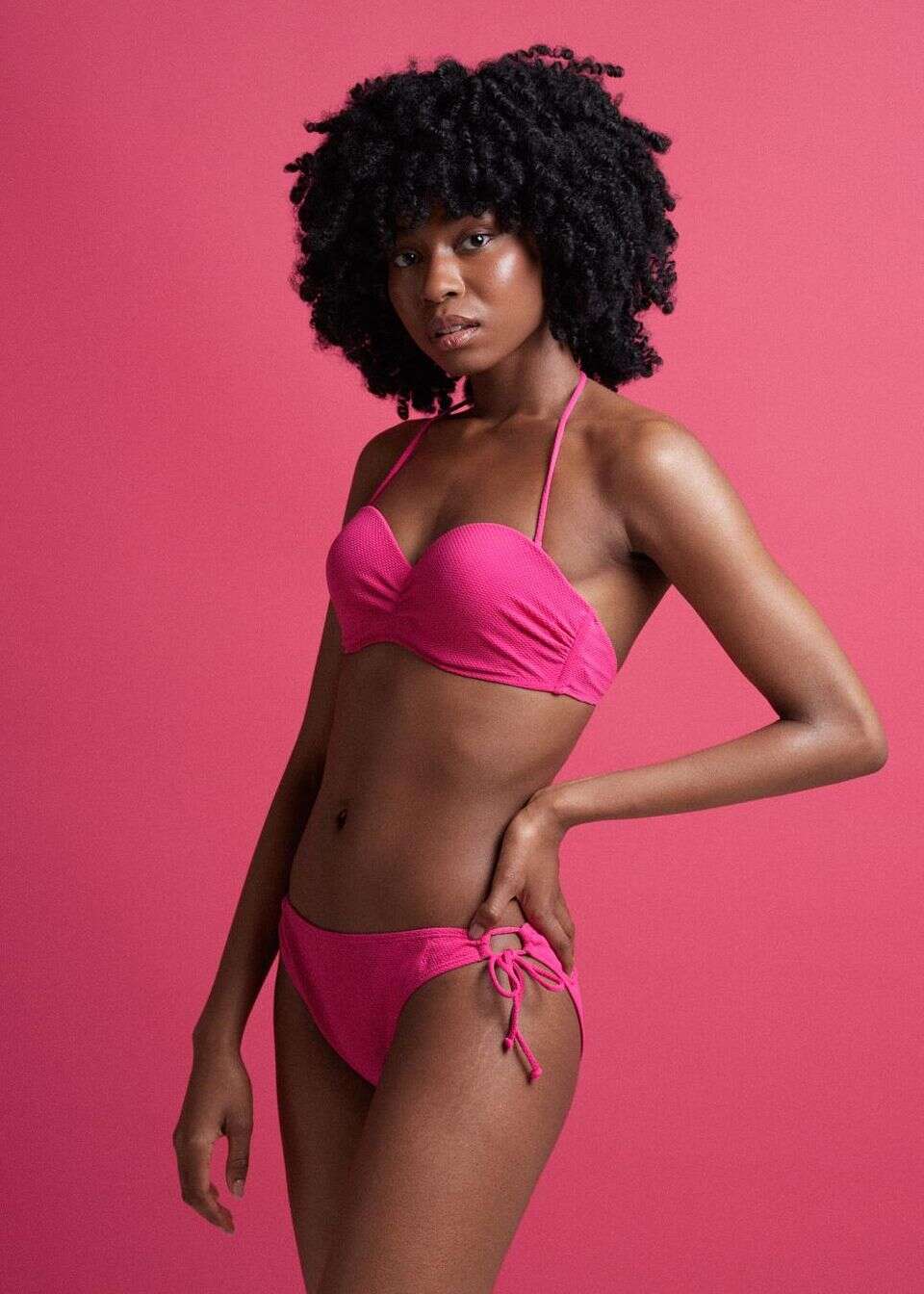 Wiązany dół bikini